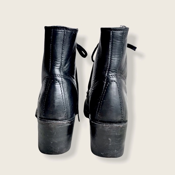 Frye Sabrina 6G Black Lace Up Combat Ankle Bootie - Picture 14 of 16
